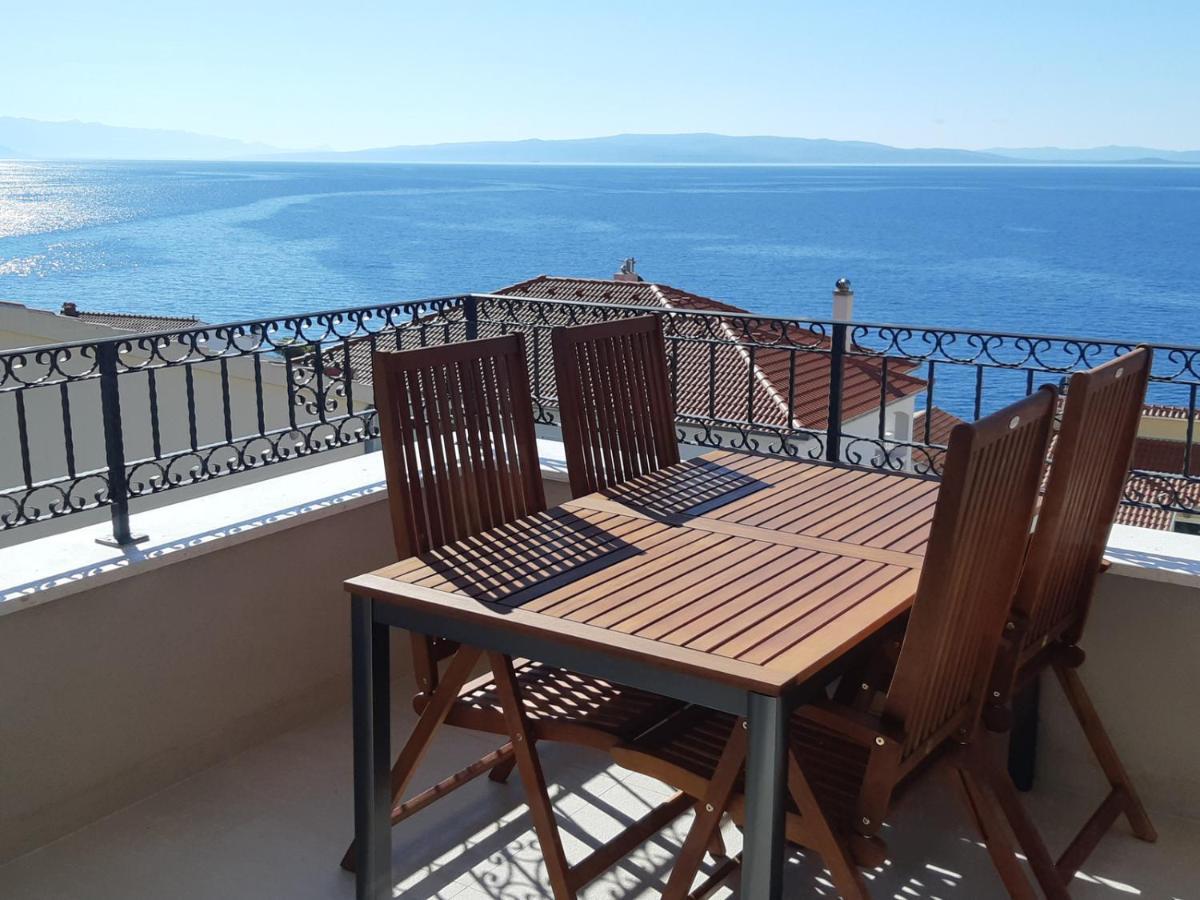 Apartment Lizzi. Trogir Ngoại thất bức ảnh