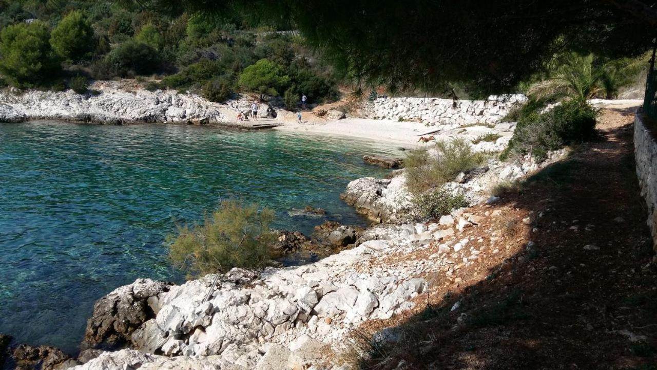 Apartment Lizzi. Trogir Ngoại thất bức ảnh