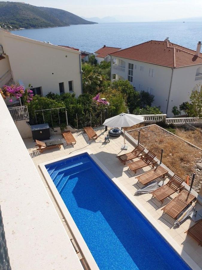 Apartment Lizzi. Trogir Ngoại thất bức ảnh
